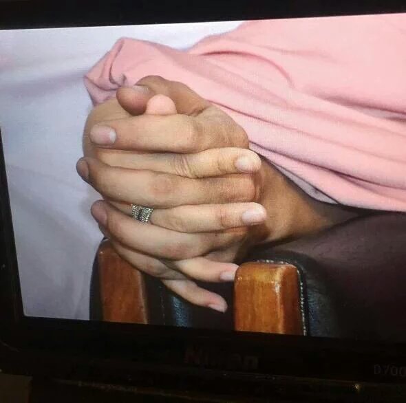 KDKNUpdatesPH's tweet image. "I like your hander..." DJP

"I like your fingers..." Kath

REALationship goals! 😭 I ship ER 😂💙