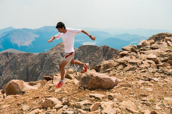 ¿Cómo me alimento las semanas previas a una maratón de montaña? ow.ly/pjQW300U5jl