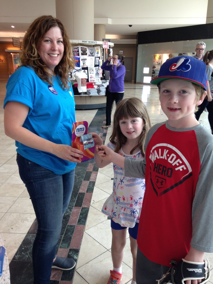 IdeasAtMODE's tweet image. A visit from @sarahebowes's little ones. #IWKTelethon