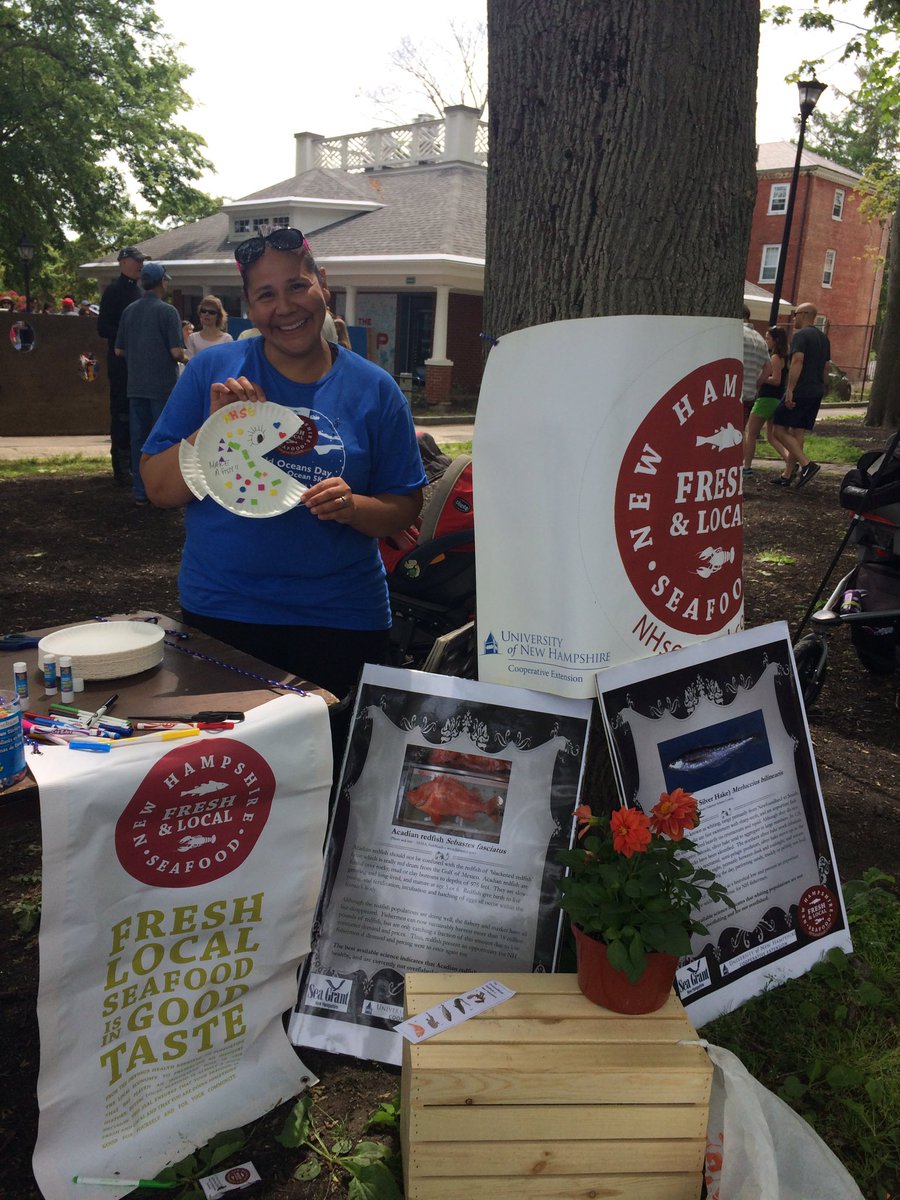 Come make paper plate fish with us and learn abt NH fisheries!#freshlocal <a href="/NHSeaGrant/">NH Sea Grant</a> <a href="/DrSquidgNH/">Squidg Martin</a>