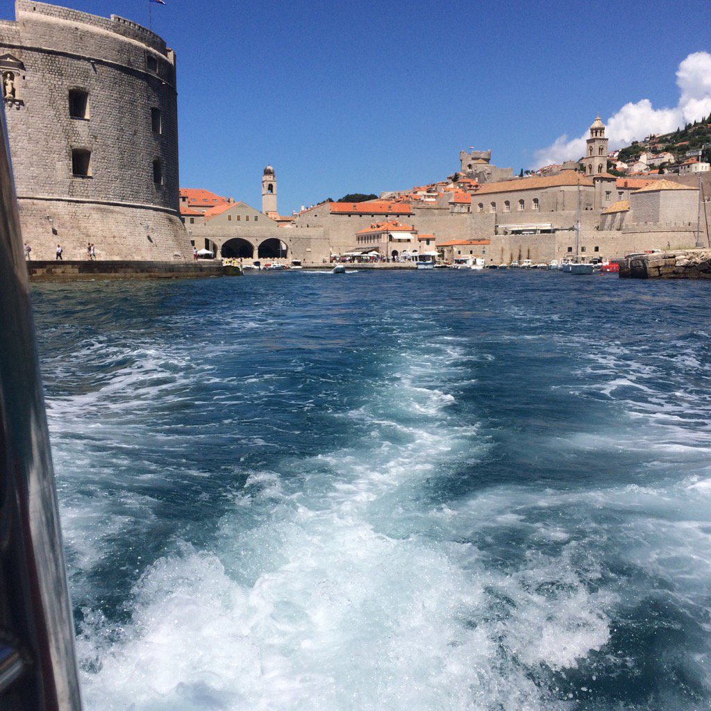 Davehaymot's tweet image. @Croatia_hr Caught a fast ferry from Dubrovnik to Cavtat, great walks and bars