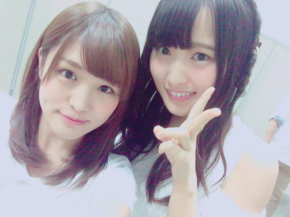 白劍 Whitesword 欅坂46 乃木坂46 渡辺梨加 鈴本美愉 菅井友香 長沢菜々香 尾関梨香 伊藤かりん這一張裡面就好多人了 期待能看到更多