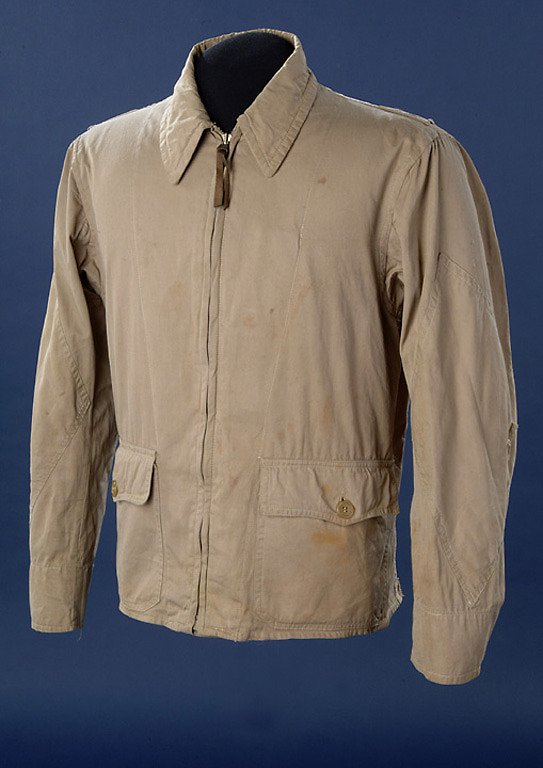 amhistorymuseum's tweet photo. Today in 1942: Battle of Midway begins. Sole survivor of Torpedo Squadron Eight wore this: https://t.co/l5gqgPX0Uv https://t.co/ngJ0KT0eOp