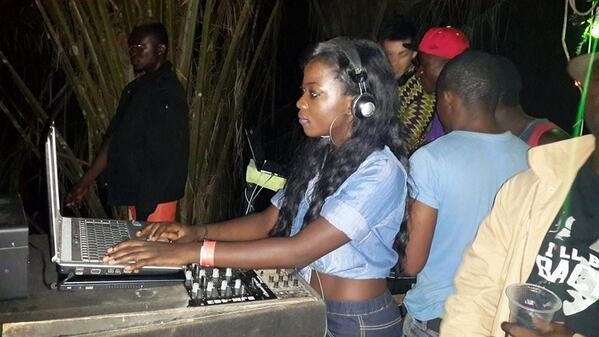 DostedMerqury's tweet photo. Now in the  5th hour  for the doors to be opened! #GirlsGoneWild tonight @ Bellaroma10PM TILL LATECool: GHC30 https://t.co/mbl2vPIOVi