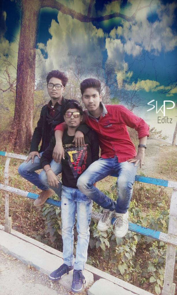 prasenjitray141's tweet photo. #YEAH_ DOSTI_ HUM_ NEHI_ TORANGE
Ck...**BAPPI*
ED...SKP(ME) https://t.co/fLMfp4mUM3