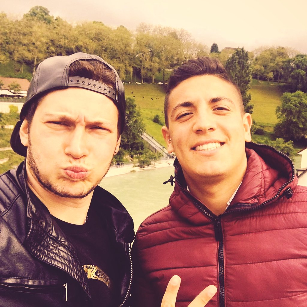 dj_hysner's tweet photo. Here we are!!! Bern city Switzerland
With my bro #simon5_live
#markmain
#perronclub π΅πΆπΉπ΅πΆπΉ https://t.co/ArcCtMOgxF