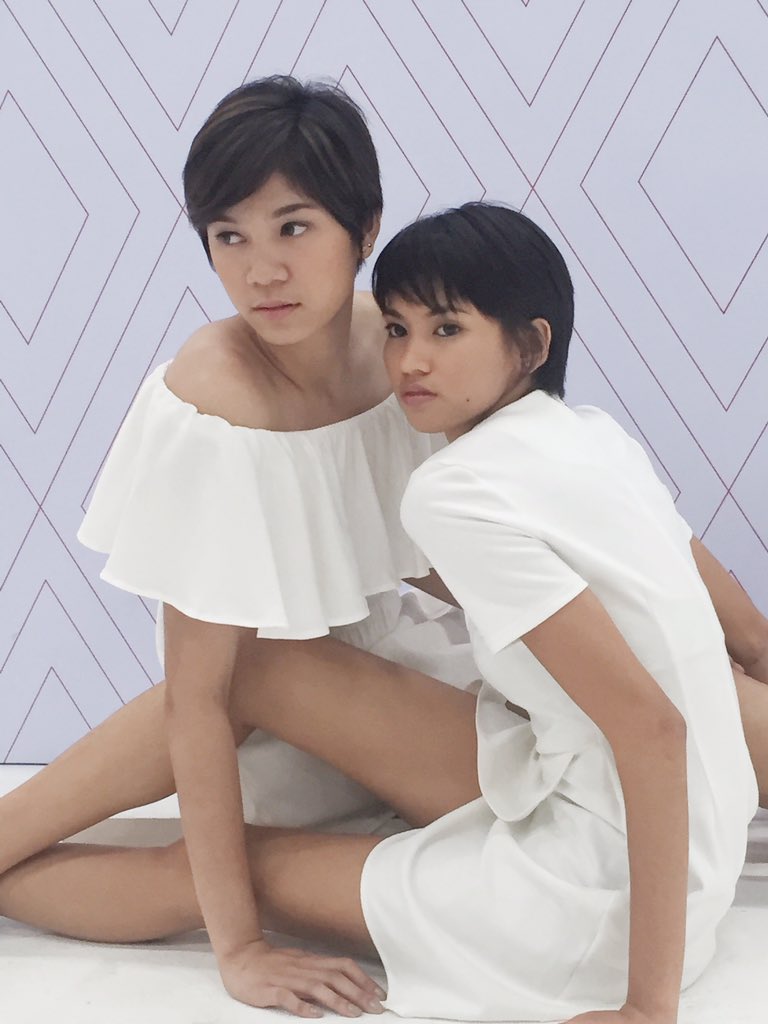 jesseydeleon's tweet photo. ✔️ #BFgoals shoot together with the bf @mikareyesss 😘 excited for #TheNewPH campaign #bts LOVE YOU @SUKISALVADOR 😘 https://t.co/wwxV7rIOx8