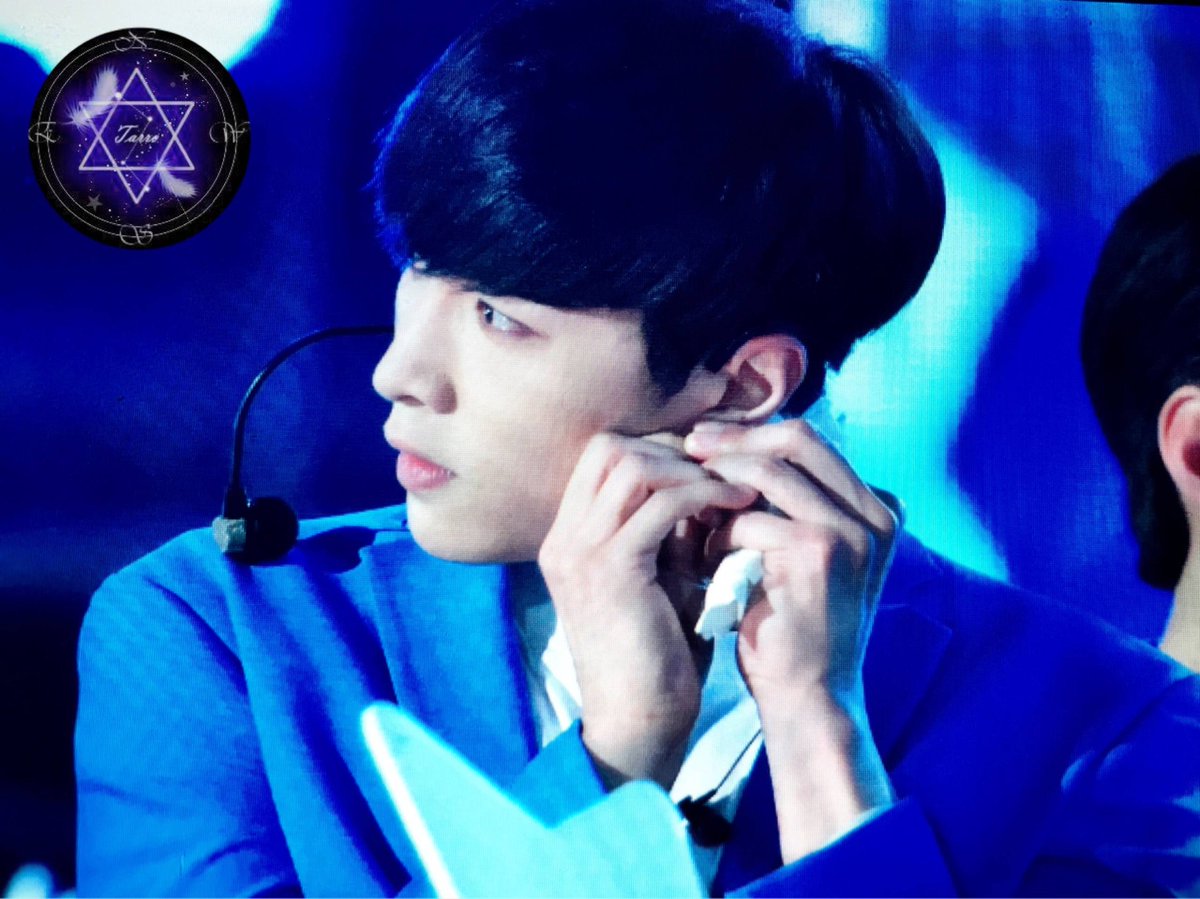 LAY9107's tweet photo. 160604 https://t.co/knHvwl7WxJ
