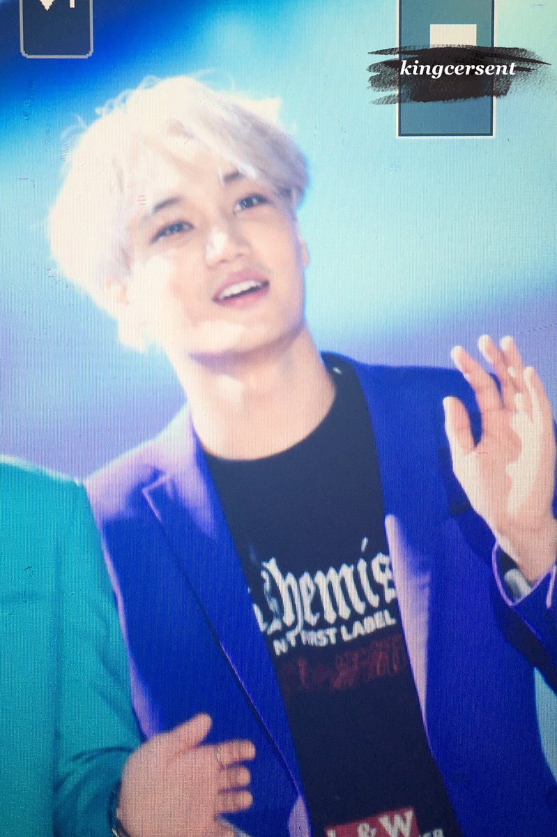 exowy's tweet photo. #KAI 160604 드림콘서트 너무예쁘다 ㅠㅠ https://t.co/cWeLt2OW2R