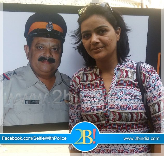SelfieWidPolice's tweet photo. @MumbaiPolice @CPMumbaiPolice @Dev_Fadnavis @narendramodi #SelfieWithPolice https://t.co/Jz6KtFv3Kz