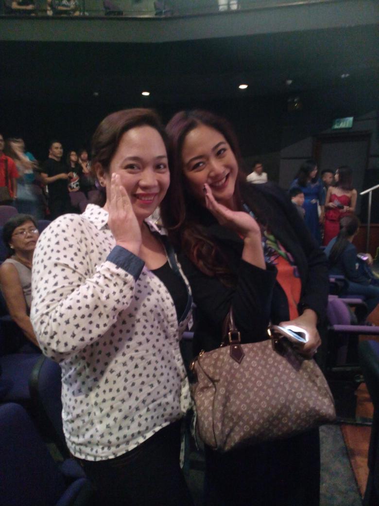 Tnk u so much ms.Tin <a href="/ChristineBBabao/">Christine Babao</a> "ninang dub" for this photo op (shy talaga ako) .  😆😆🙏 #ALDUBTellTheTruth