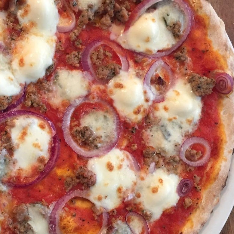Lambretta_Pizza's tweet photo. Meet our #puzzolapizza @torontolifemag picked it as one of #bestofsummer  #torontofood #bestpizza @RoncesVillage https://t.co/fAP56Utywy