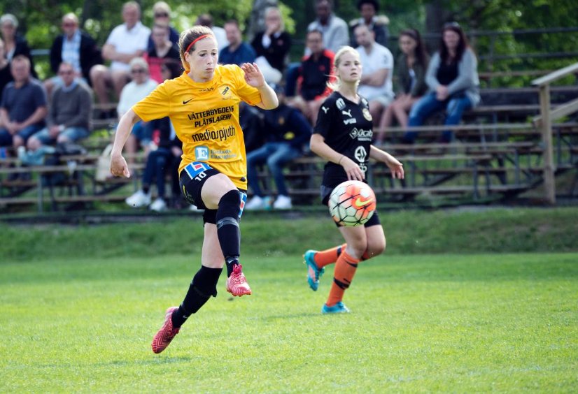 JPsporten's tweet photo. .@MarieboDam var tillbaka på Mariebvallen. Då slog Frida Johansson till igen -  https://t.co/X0wDrar8yV https://t.co/eQksYwcHl8