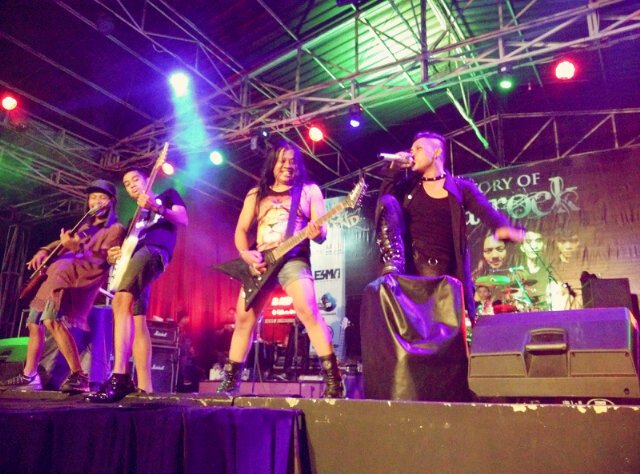 Polah on stage #4 <a href="/_STUNTMEN_/">STUNTMEN</a>