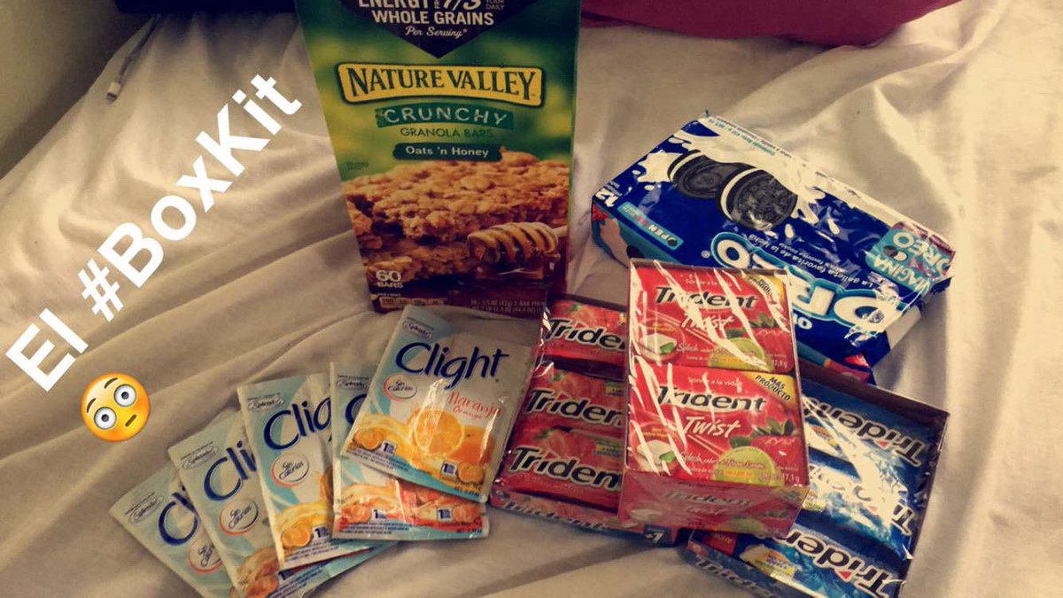 fer_schez's tweet image. 😳 las compras que daba Corporán son un 📎 delante del #BoxKit 🙌🏾 gracias @robsantaella cc: @Henrys_KM @raffvial