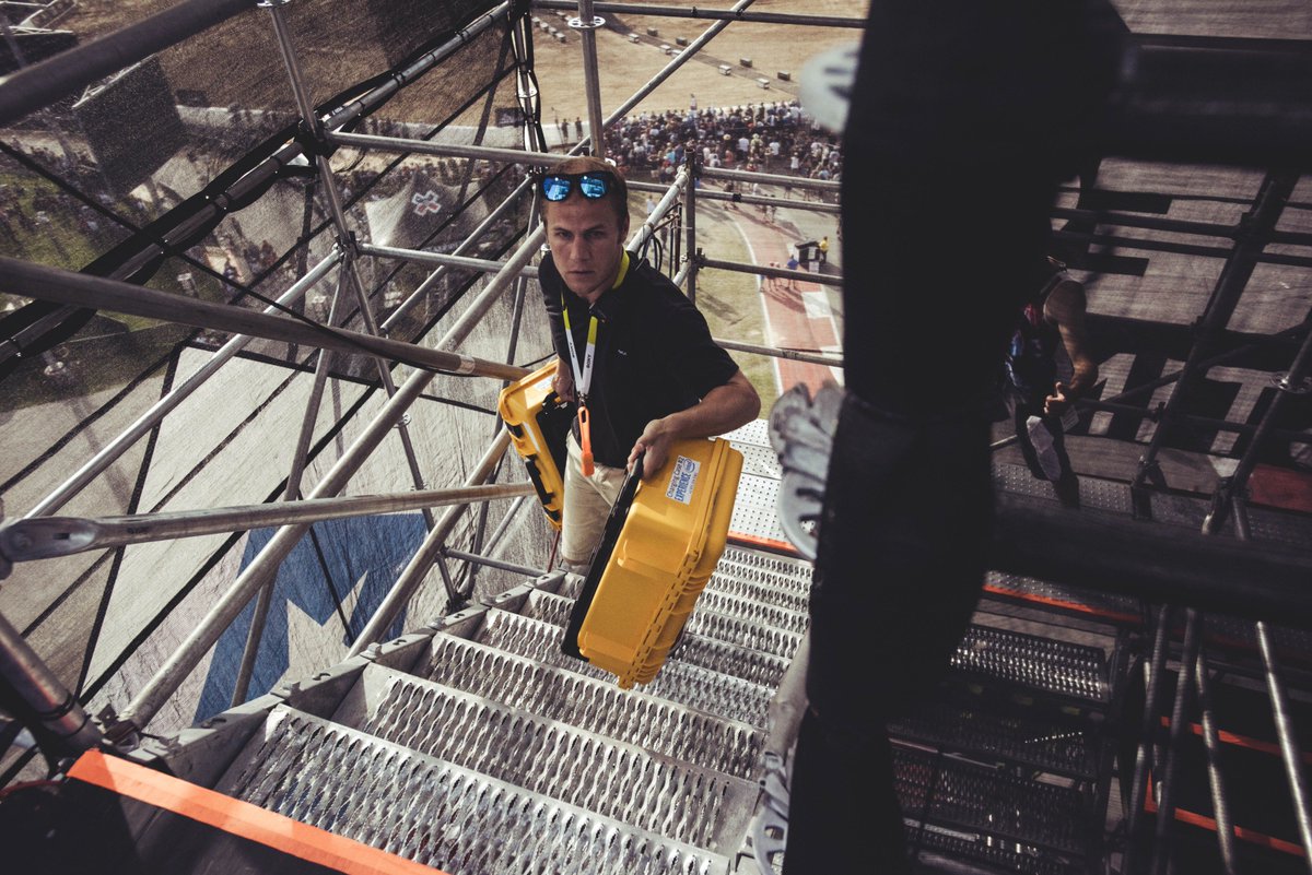 intel's tweet photo. We're ready to kick off Day 2 and see some awesome runs using #Intel tech in BMX and Skate Big Air at #XGames Austin https://t.co/7danWj2WKq