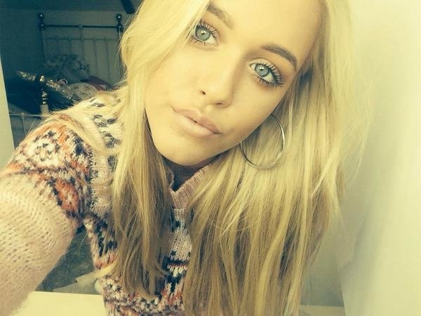 CharlotteQuee11's tweet photo. Bad Day 👌 https://t.co/Err26OyG0z