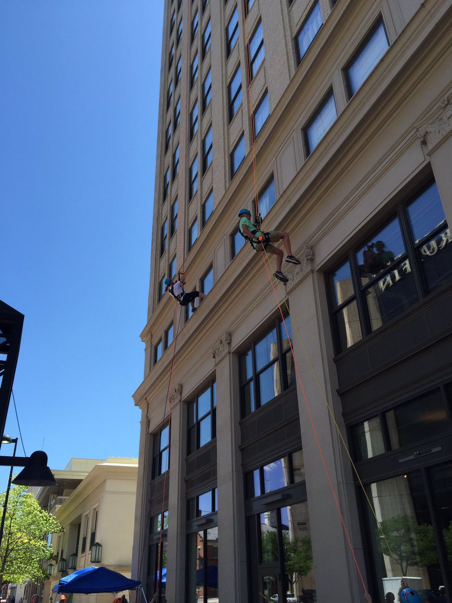 marcellakaye's tweet photo. @Riverfest #OverTheEdge #schoonies2016 https://t.co/nJFIuVeNdm