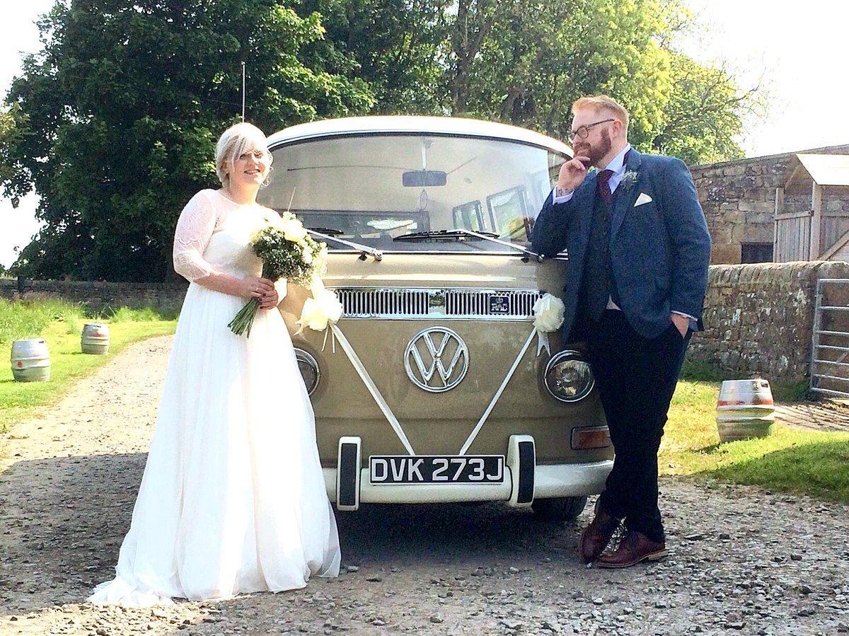 #coateswedding 
Congratulations Gary &amp; Philippa on your #wedding today at <a href="/highhousebrew/">High House Farm Brew</a> #Northumberland
#barn
