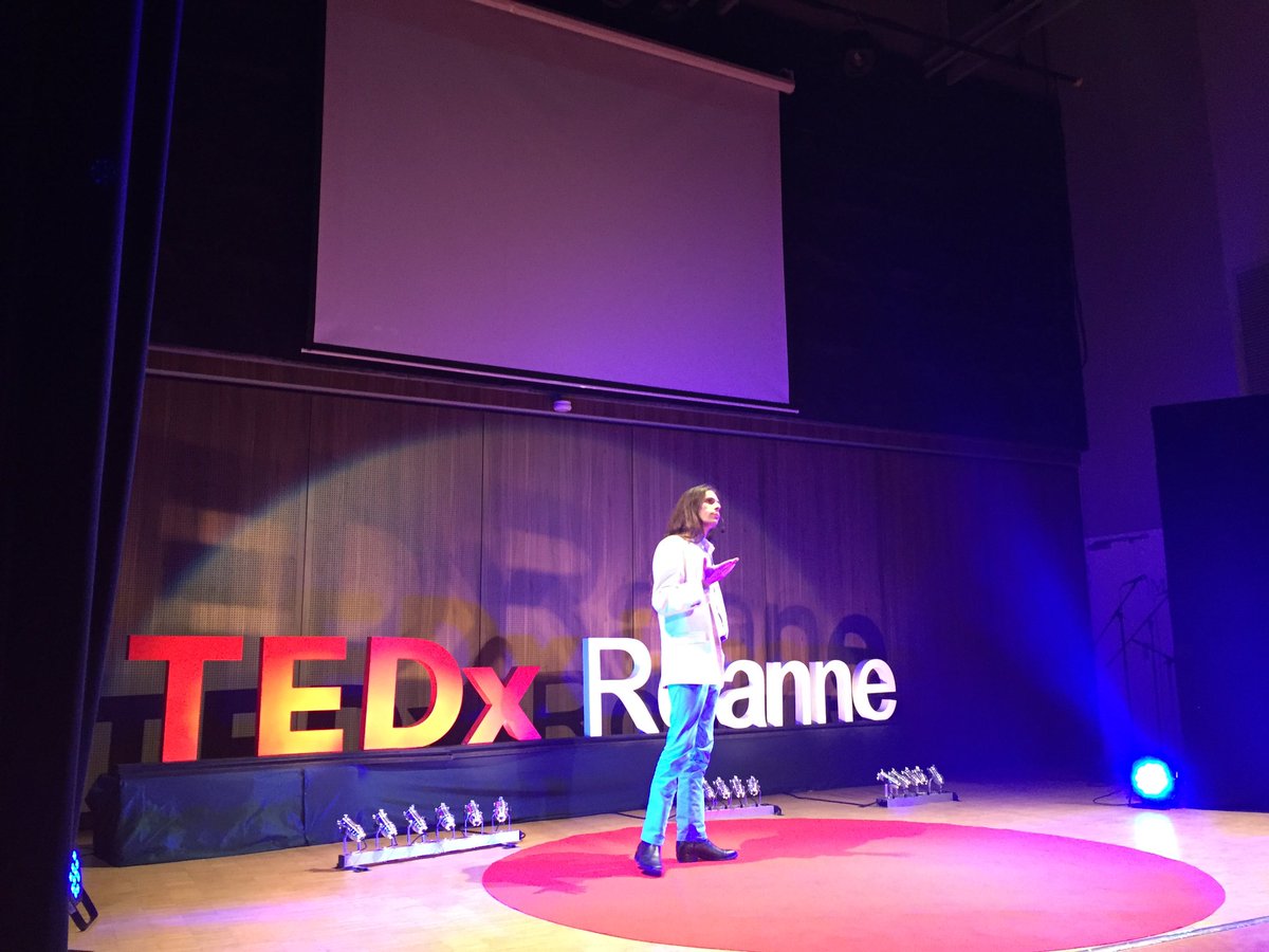 TEDxRoanne's tweet photo. Voyage philosophique et cosmologique avec @AurelienBarrau #TEDxRoanne https://t.co/ivghLiR1aX