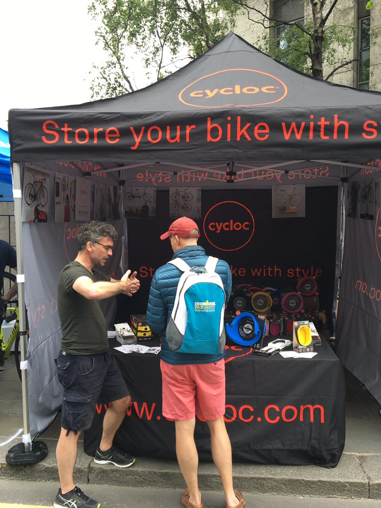 Cycloc's tweet image. Come &amp;amp; meet our product designer Andrew Lang @NocturneSeries Its been a great day so far 🚴🏻