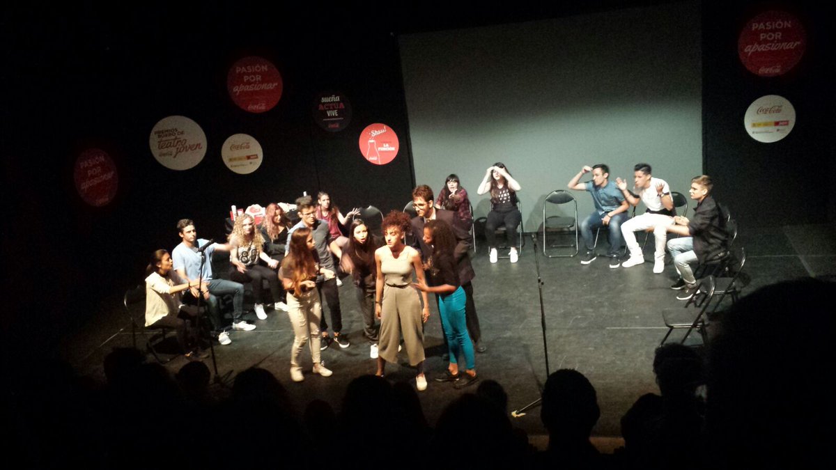 CocaColaCo_es's tweet image. ¡Fin de semana cargado de puro teatro! 🎭 Galas #PremiosBuero de #TeatroJovenCocaCola en Cataluña y Zona Norte
