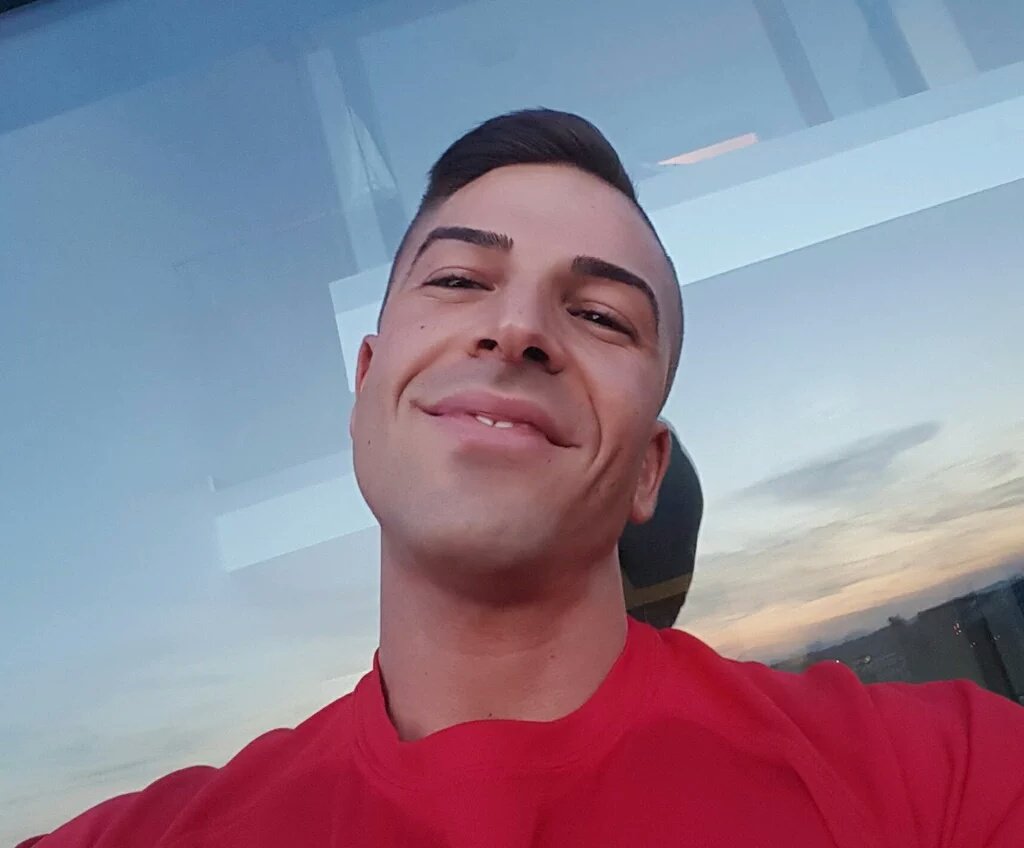 Hoy vamos a hacerte TT aunque nos tiremos 2 Horas #SiempreConLabrador
