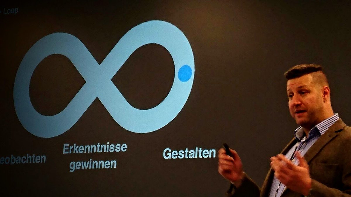 TrevorPADI's tweet image. IBM Design Thinking Vortrag @ibmch für #Informatik2016  @ezueri  Hat Spaß gemacht!