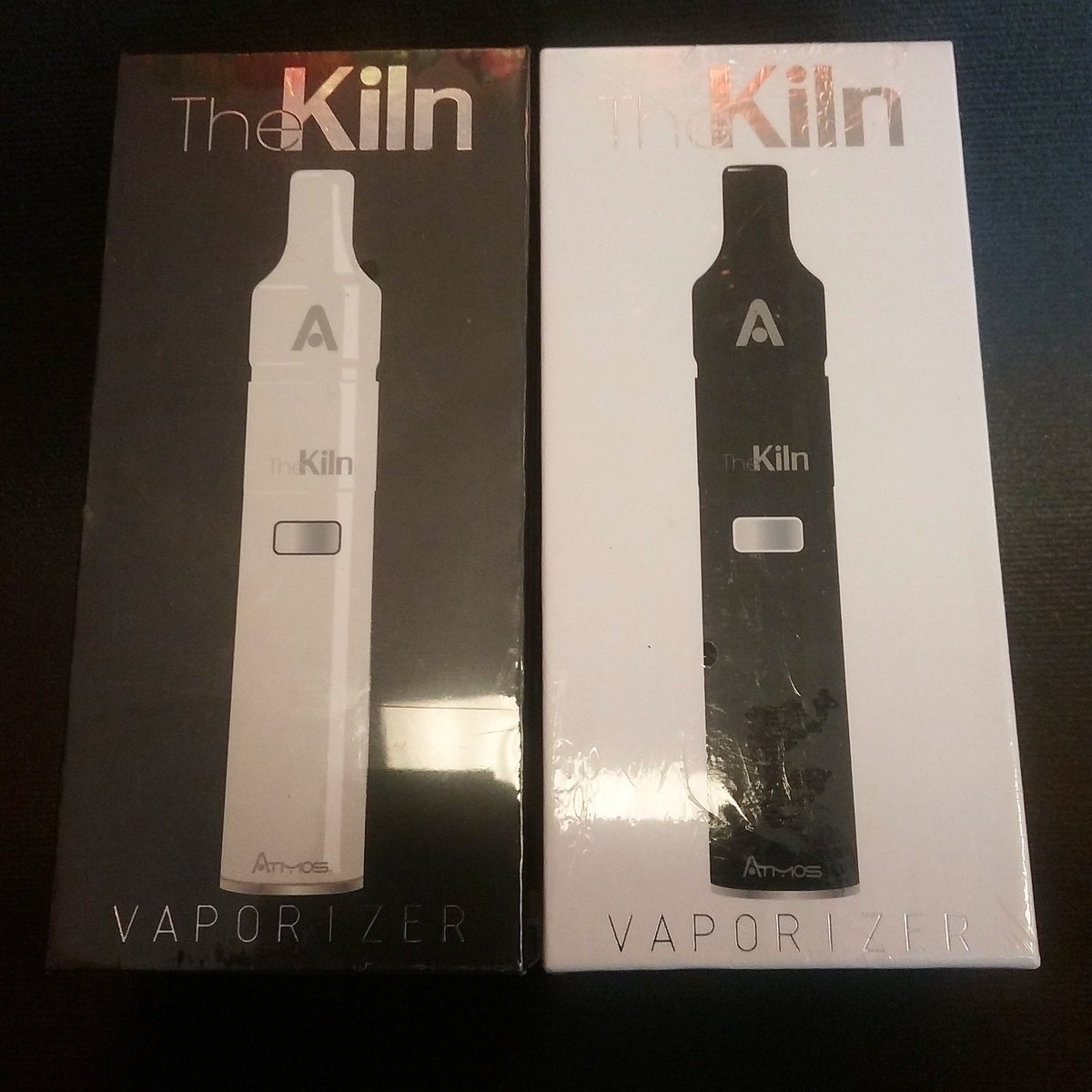 SmokeStash3's tweet photo. The Atmos Kiln: The Kiln Kit Comes W/ A Pure Ceramic Sub-Ohm Heating Attachment &amp; A Compact Lithium Iön Battery. https://t.co/2c50JQtXu0