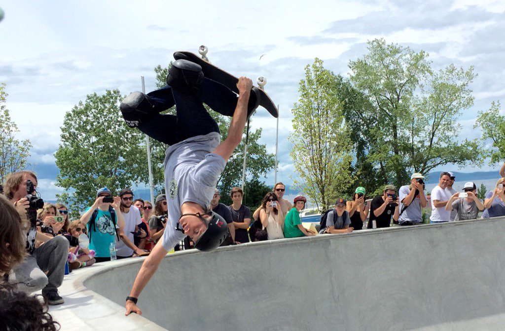 VtGoingUp's tweet photo. World-class skateboarder Tony Hawk celebrates new park with #btv https://t.co/JWybvcVNrX