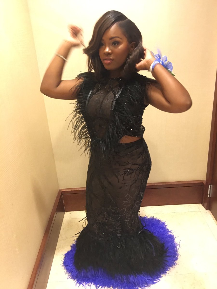 itsmunchkinn_'s tweet photo. Only The Beginning Of The Flood π΄ #ElyProm2k16 https://t.co/BmnXMAH7iy