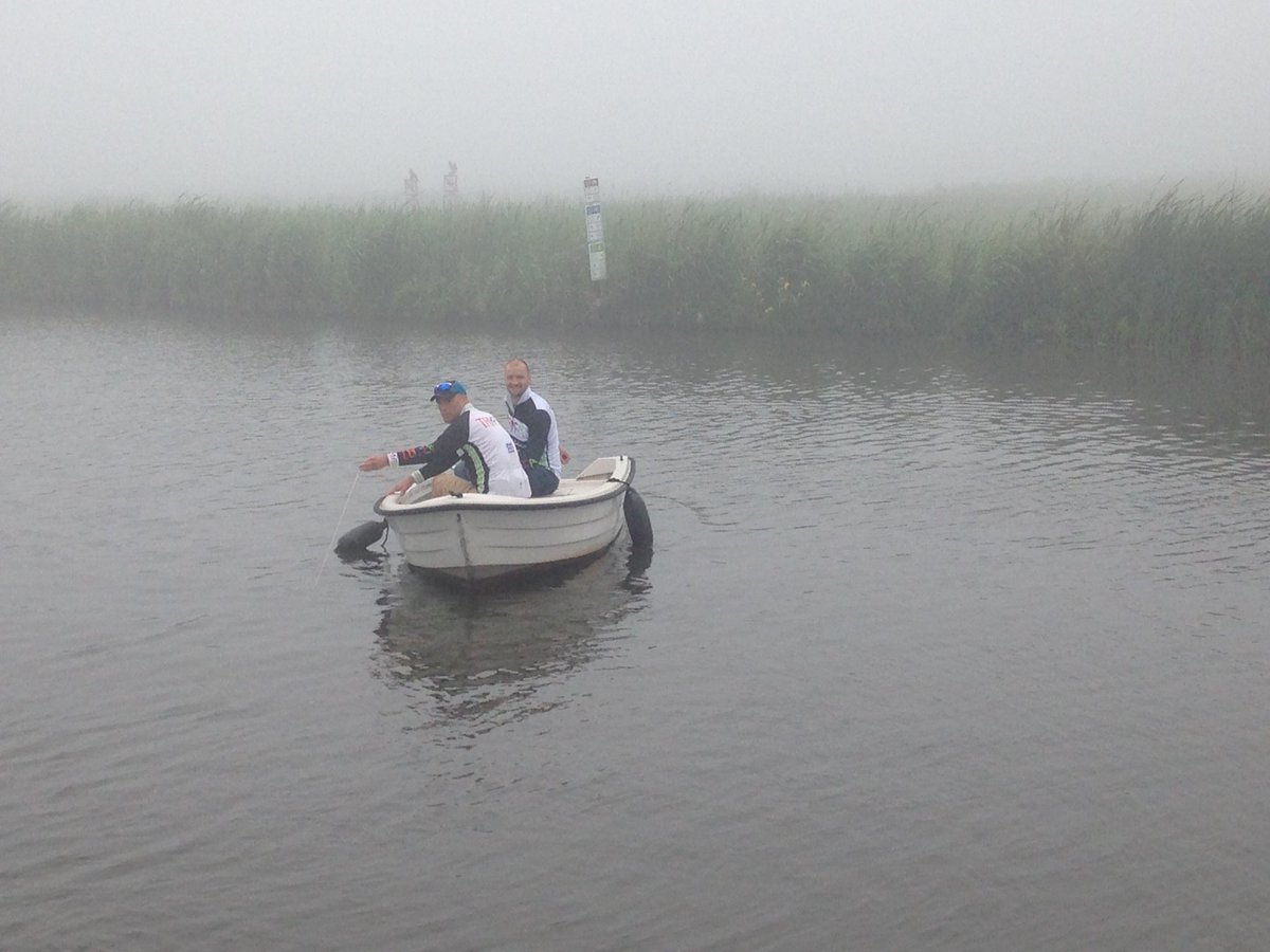 Vandaag hebben wij voor 114 zakenrelaties van @EuroZaken een 1/8ste triatlon georganiseerd. #ntb #Triatlon