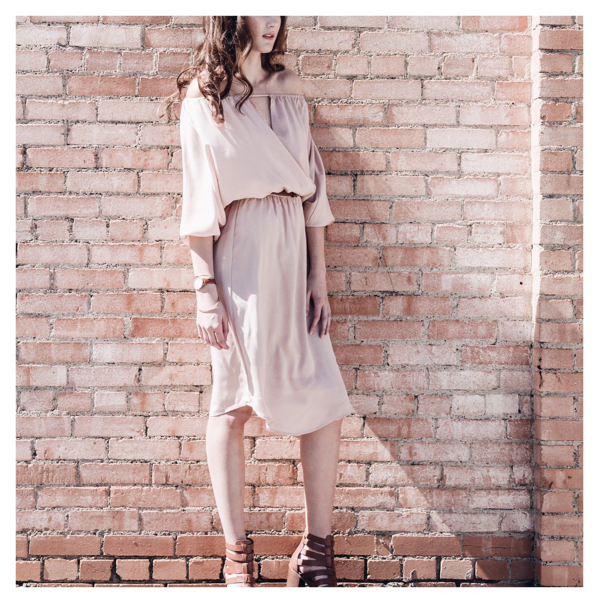 Mill_No_3's tweet photo. Blushing beauty. #millno3 #blaquelabel #TheMill #lookbook https://t.co/ATjuW2GupJ