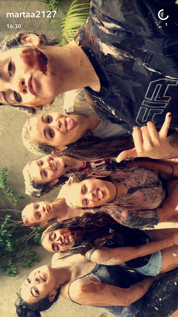 BlueyeSquad's tweet photo. @itsmartasoler vía snapchat💞        -👑 https://t.co/pIfdfsffV1