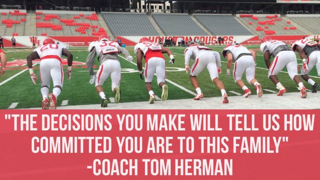 Naaman_Football's tweet image. So excited for summer workouts on Monday.  Been day dreaming of workouts.  #onelink #stronglink