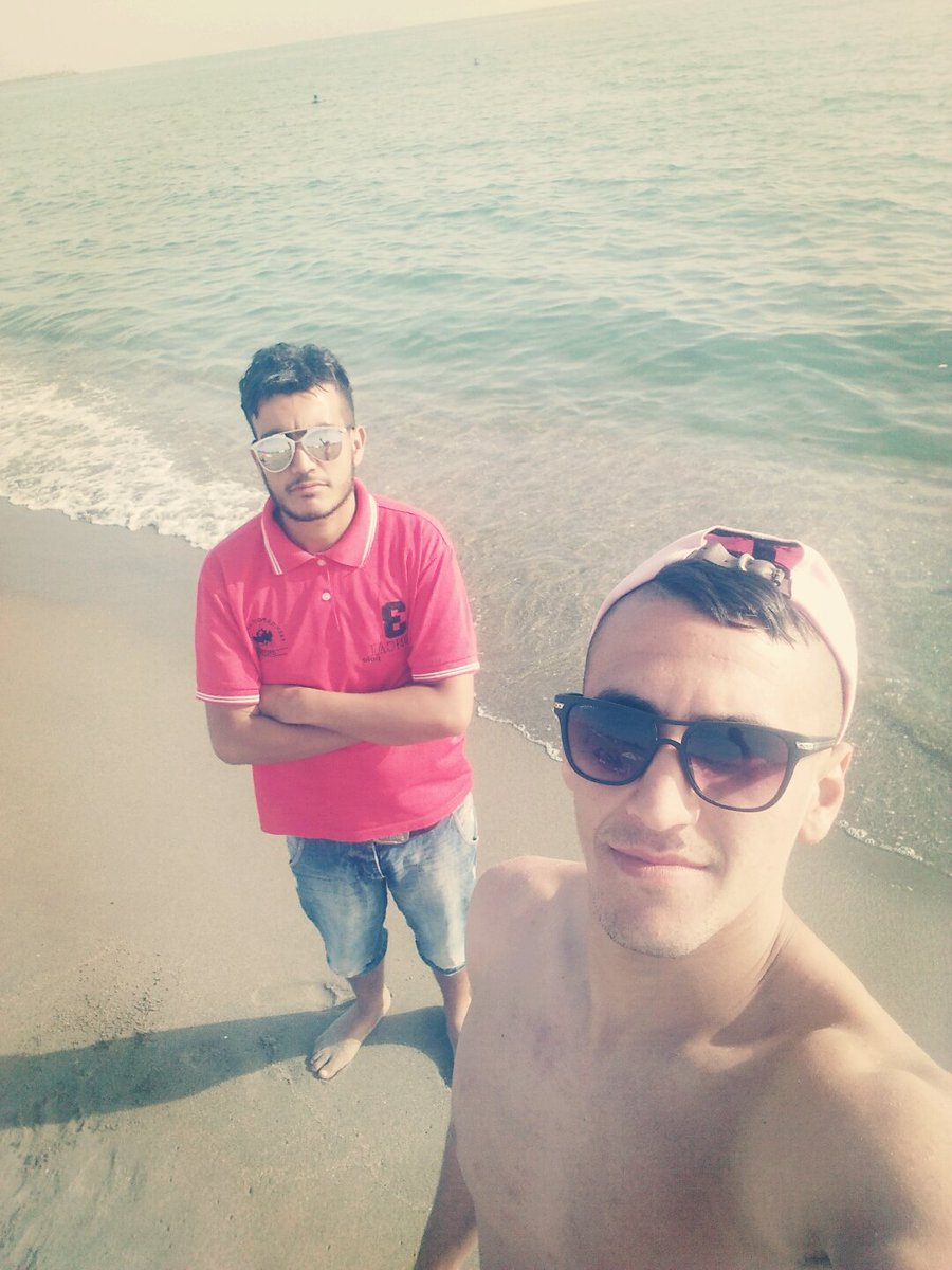 BenchablaAziz's tweet photo. https://t.co/aou3TdZFRX