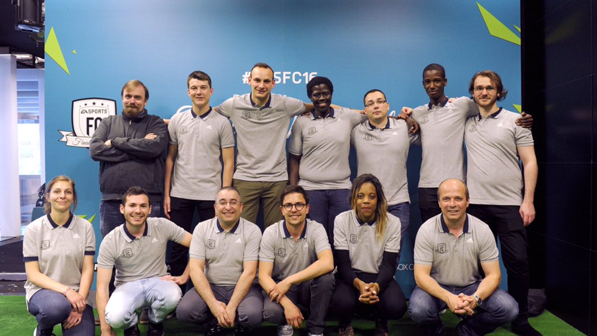JFR91's tweet photo. Bravo la team #EASFC16 ! Fier de vous !! @EASPORTSFC @XboxFR @adidasFR @dailymotion @CanalFootClub @D8TV @D17 https://t.co/wcHcbpiu9A