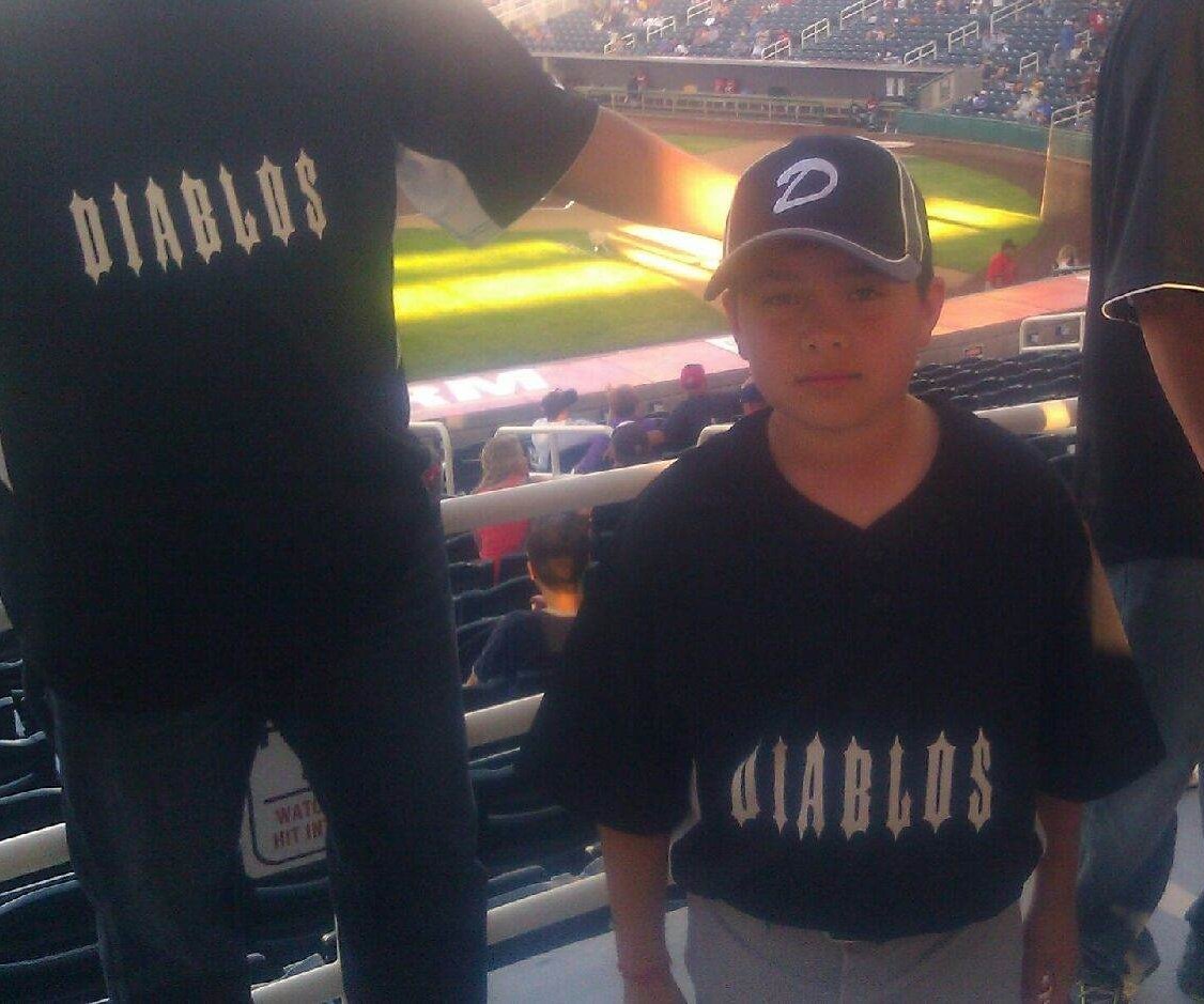 if_araque's tweet photo. I have been playing #baseball seen's I was in Pre K this is one of my pic 😄 #actorslife #kidsmodel https://t.co/RS7lqRD1xv