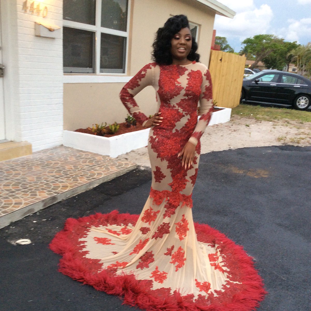 MRADDICTION_'s tweet photo. So proud of little sis she did her thing last night. ππ#TheFinale2k16 #ElyProm2k16 https://t.co/TmVKl3KBiV