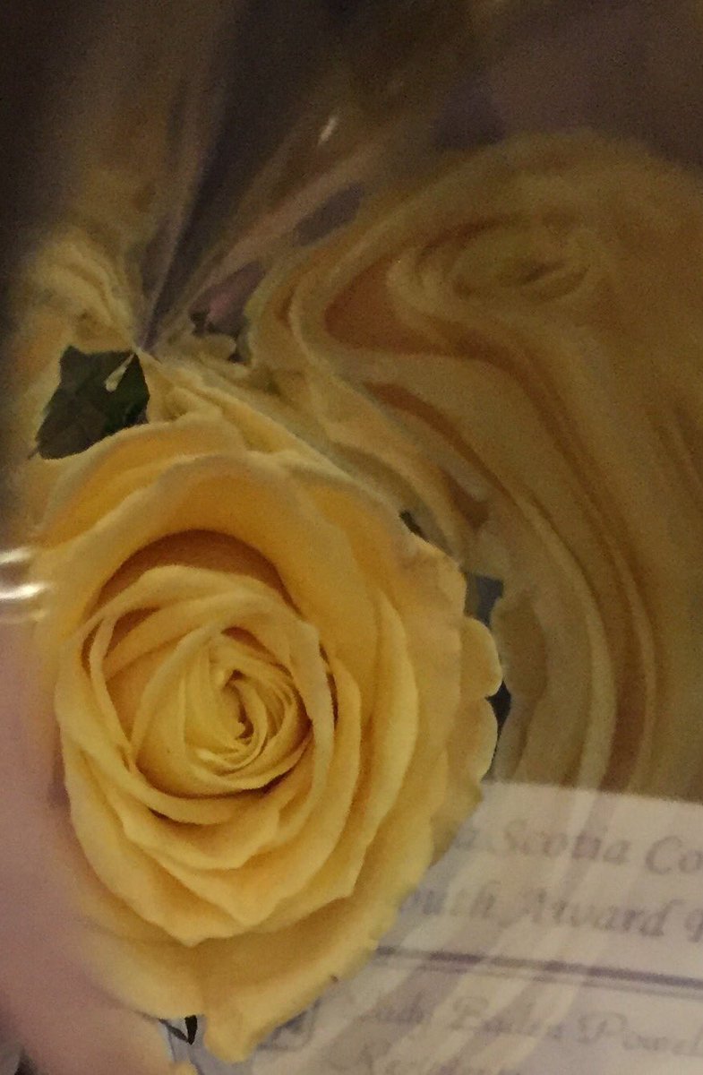 Flowers for all! ❤️ congrats! #ggcnsyouth2016