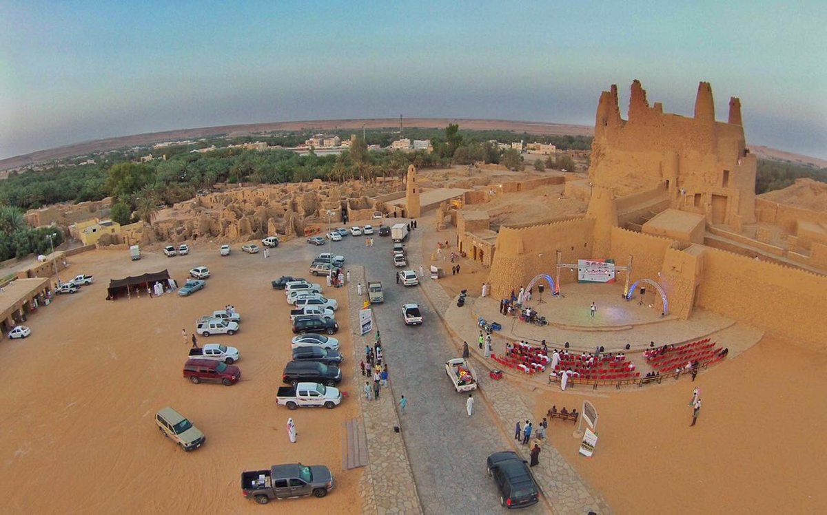 Saudi_GoodNews's tweet photo. Many activities at Aljouf festival.Go to Mareed castle to see some of the Saudi northern traditions
#Saudi
#Festival https://t.co/FHMVwBa9SC