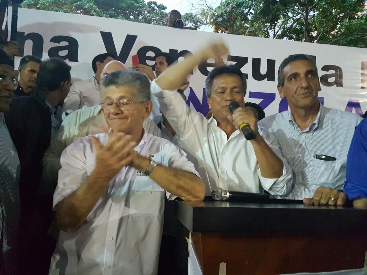 rubenlimas's tweet photo. Días de recorridos, encuentros y contacto directo con nuestra gente, con un pueblo decidido a Cambiar. https://t.co/mDA6qb2rej