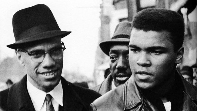 bassileo's tweet photo. Muhammad Ali_Cassius Clay ha muerto: Lo mejor d este grande campeón ha sido su coherencia política
Aquí con Malcom X https://t.co/dwNpCypYQR