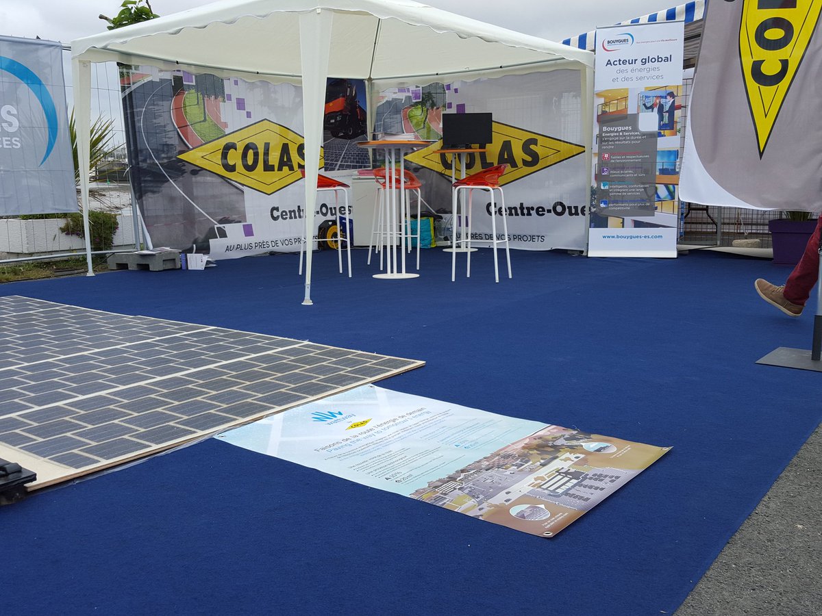 gerard_rollin's tweet photo. .@WattwaybyColas présent au village du @VET2016 #VendeeEnergieTour #sydev https://t.co/7XjwpwebzI