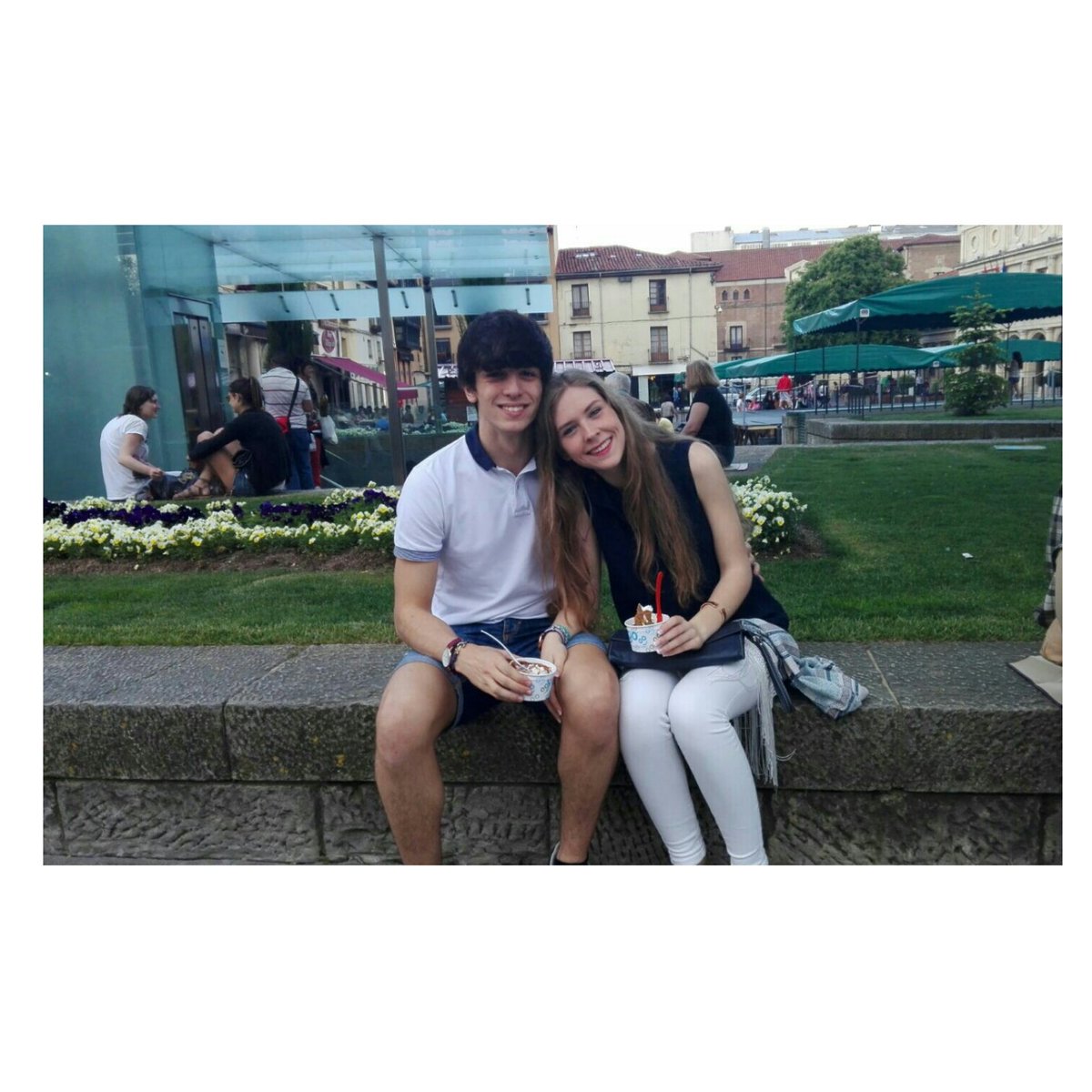 Alberto_Cape's tweet photo. Simplemente soy feliz mirándote. Te amo MUCHISIMO 💏⚓ https://t.co/UwAWpXb0IC