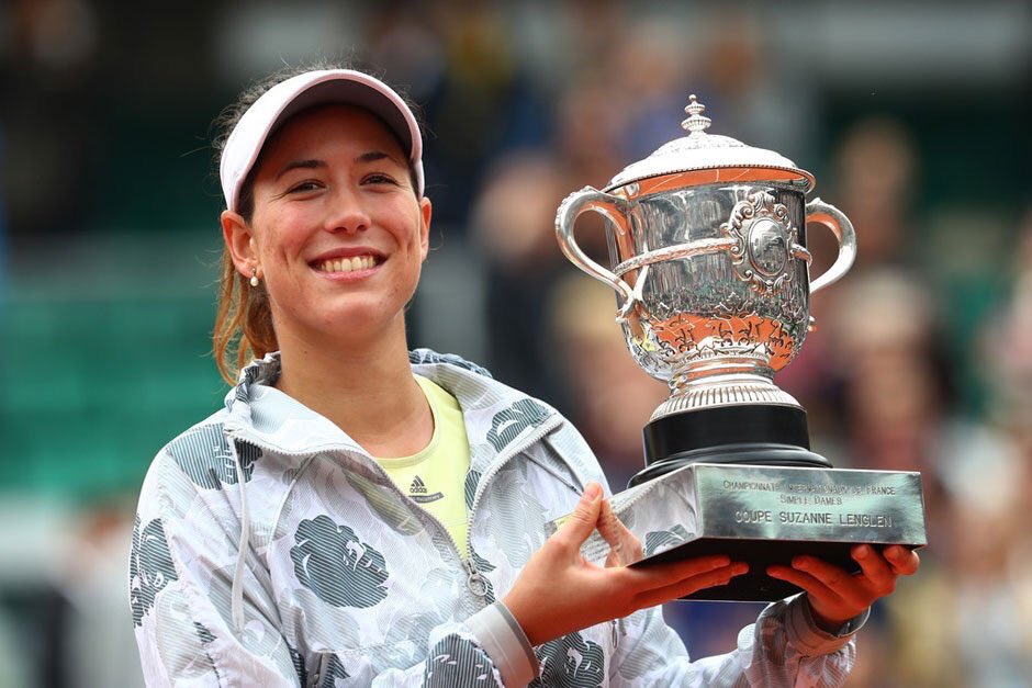 Nuestro Enhorabuena a <a href="/GarbiMuguruza/">Garbiñe Muguruza</a> por su  1er.grand slam en RG, sera el primero de muchos, ahora a por el no1 WTA