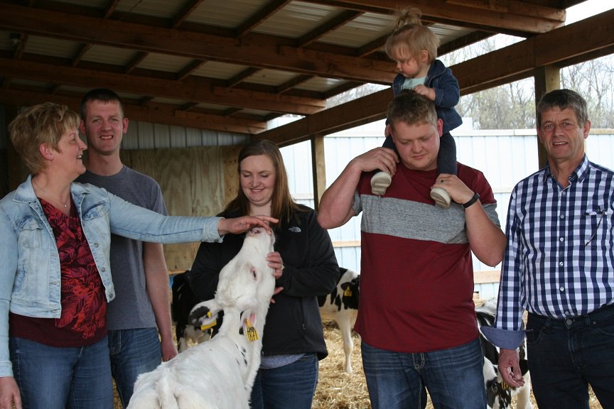 A HUGE thank you to Linde Dairy for hosting the Lunch on a Dairy Farm!