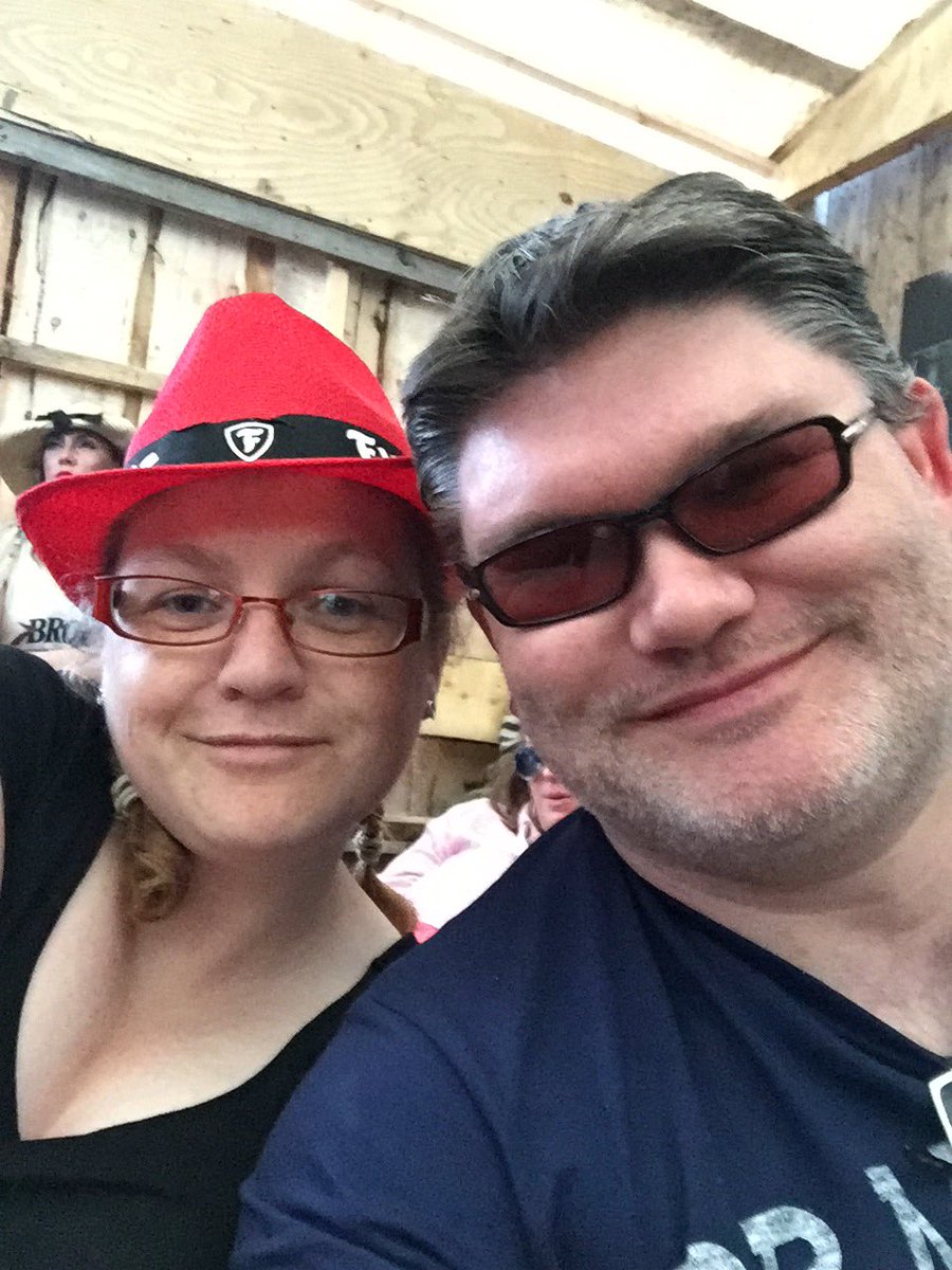 grahamwphoto's tweet photo. Having a great time @Vantastival at @Beaulieu_House with @MadHatterIre #louthchat #festival #fun #jackcodeys https://t.co/yhZpgcYjRp