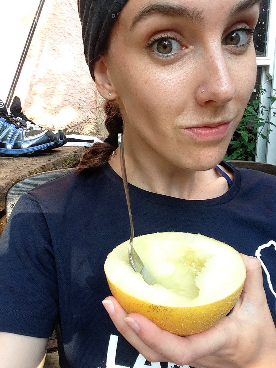 RachPoynter's tweet image. Got a melon, some freckles and NO SUNBURN!! #happyaslarry #minivictory 🍈