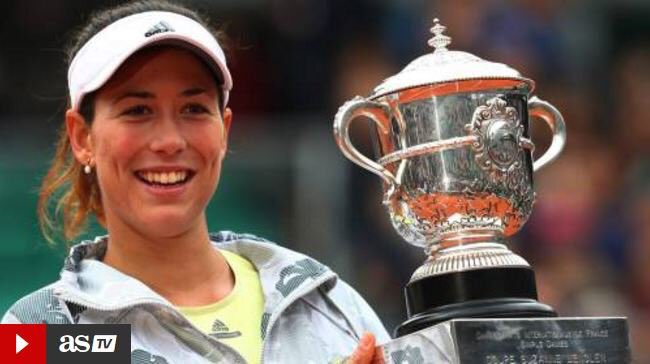 NuriaDeArgila's tweet photo. Mujeres luchadoras y vencedoras @GarbiMuguruza y @SpanishGroupRG en #RolandGarros y #RG_WCupESP  👏🏽👏🏽👏🏽 https://t.co/P9DnAHYN4g